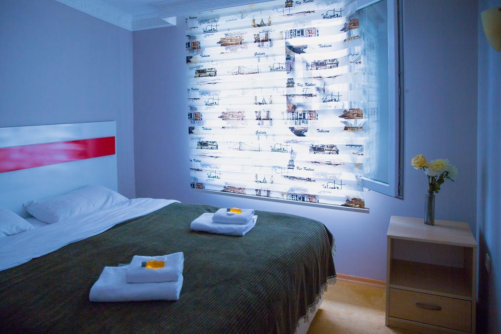 Taksim Mass Suite Istanbul Rum bild